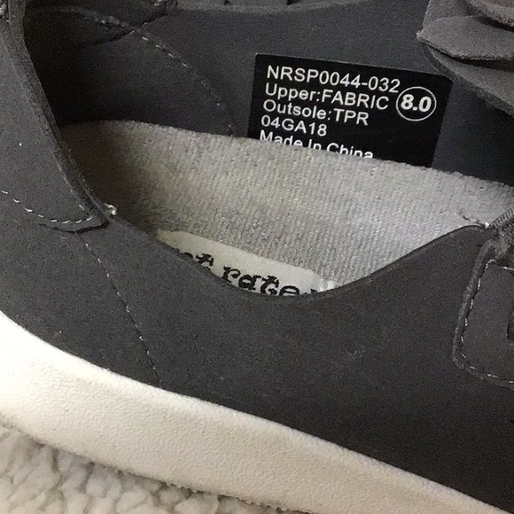 CUTE/COMFY GRAY PERFORATED TENNIES 8 - Picture 3 of 7